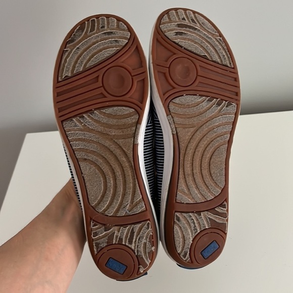 Keds Glimmer Ortholite Pinstripe Canvas Boat Shoes Loafers - Picture 13 of 17